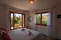 Bedroom Only 100m to the Beach! Spacious Villa With Private Pool - 12 People