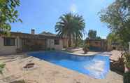 Swimming Pool 2 Private & Luxurious Villa With Pool - Lots of Space & Short Walk to the Sea