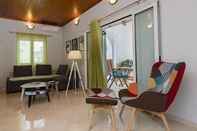 Sảnh chờ Thano's Stylish Flat, Just 150m To The Beach