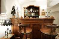 Bar, Kafe dan Lounge Villa Angelo
