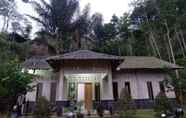 Exterior 7 Aren Homestay