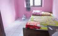 Bedroom 2 Aren Homestay