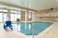 Swimming Pool Courtyard by Marriott Asheville Biltmore Village