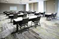 ห้องประชุม Courtyard by Marriott Asheville Biltmore Village