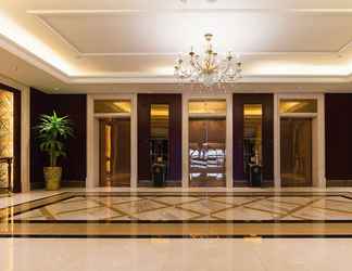 Lobby 2 Guangzhou Evergrande Hotel