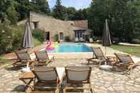 Swimming Pool Ferme le Pavillon