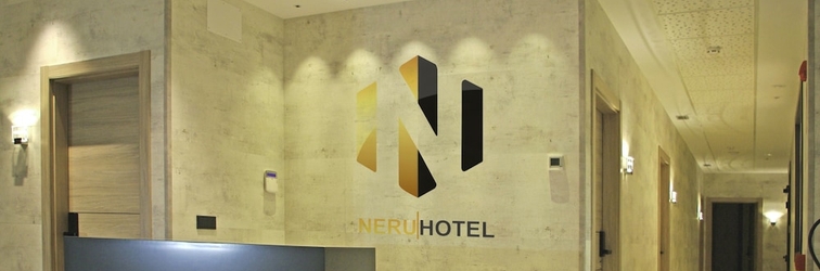 Lobby Hotel NERU con encanto