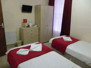 Kamar Tidur 4 The New Oxford Hotel