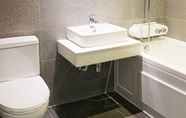 Toilet Kamar 2 L.Hotel