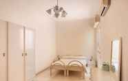 Kamar Tidur 4 Sunny House