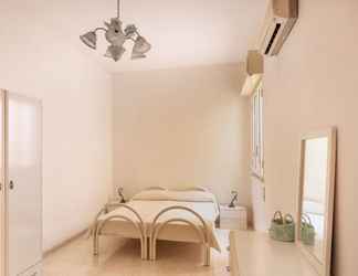 Kamar Tidur 2 Sunny House