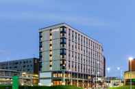 Exterior Courtyard by Marriott Glasgow SEC