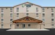 Bangunan 4 WoodSpring Suites Toledo Maumee