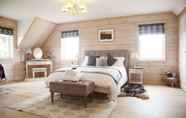 Bedroom 3 Netherton Farm Lodge
