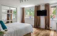 Kamar Tidur 4 Luxury Villa 6-bed Next to Marble Arch