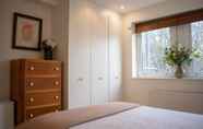 Kamar Tidur 5 1 Bed with Balcony by Broadway Market & Columbia Road