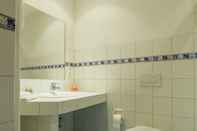 Toilet Kamar Hotel & Restaurant Schewe