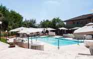 Swimming Pool 7 Hotel Ristorante Iapalucci