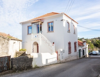 Exterior 2 Casa Alegre Overlooking Sintra