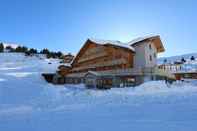 Exterior Hotel Montriond