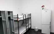 Kamar Tidur 4 Easy Zimmer - Hostel