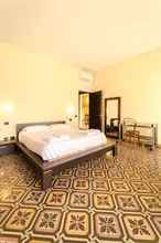 Bedroom 4 Piazza Maggiore Suite