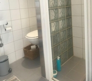 In-room Bathroom 3 StayPlus Apartment near Vigeland Park