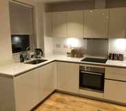 Bilik Tidur 5 Luxury 2 Bed 2 Bath Apartments next to kings cross