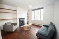 Common Space Central London 2BR Apartment in Waterloo