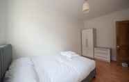 Bedroom 4 Central London 2BR Apartment in Waterloo