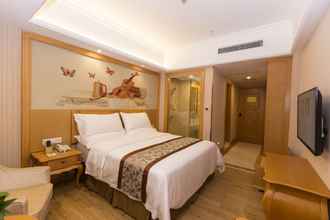 Bedroom 4 Vienna Hotel - Guangzhou Airport Highway Pingsha Branch