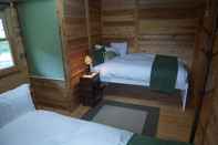 Bedroom Shimano Log House