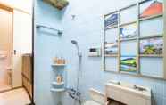 Toilet Kamar 4 Villa Traditional Designer House Oyama