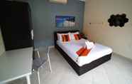 Kamar Tidur 7 2 Bed Majestic Villa Near Beach