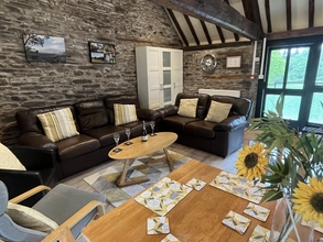 Lobby 4 Hilltops Brecon Holiday Cottages