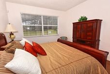 Phòng ngủ Beautiful Golf Course View Spa & Pool! 6 Bedroom Villa by Redawning