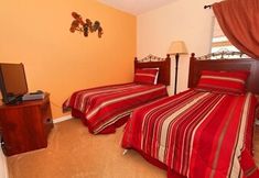 Bedroom 6 Great Only 8 Miles To Disney! 4 Bedroom Villa by Redawning