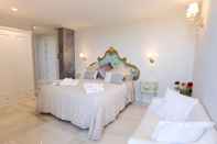 Kamar Tidur Hotel Cervia