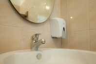 In-room Bathroom Hotel Jaska