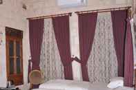 Bedroom Pasa Konagi Hotel