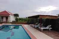 Swimming Pool KOH KER Temples Garden Hotel & Restaurant