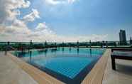 Swimming Pool 7 Iris palace