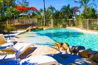 Swimming Pool Spa Haven 17B