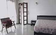 Kamar Tidur 4 Tha Ma-O Bouteak Homestay