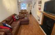 Common Space 3 Shell Cottage 2 Bedroom Holiday