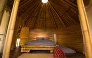 Kamar Tidur 2 Hide Tumbuk Bamboo by Atharva Bali
