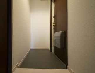 Lobi 2 Crice Hotel Namba II