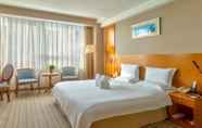 Bedroom 5 Bolt Hotel Dalian