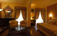 Bilik Tidur 3 The Tuscanian Hotel