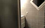 In-room Bathroom 7 Chambres à 5mn du circuit 24h du Mans